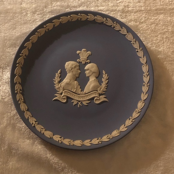 Wedgwood Royal Wedding Blue and Cream Plate; Princess Diana and Prince Charles - Picture 1 of 9